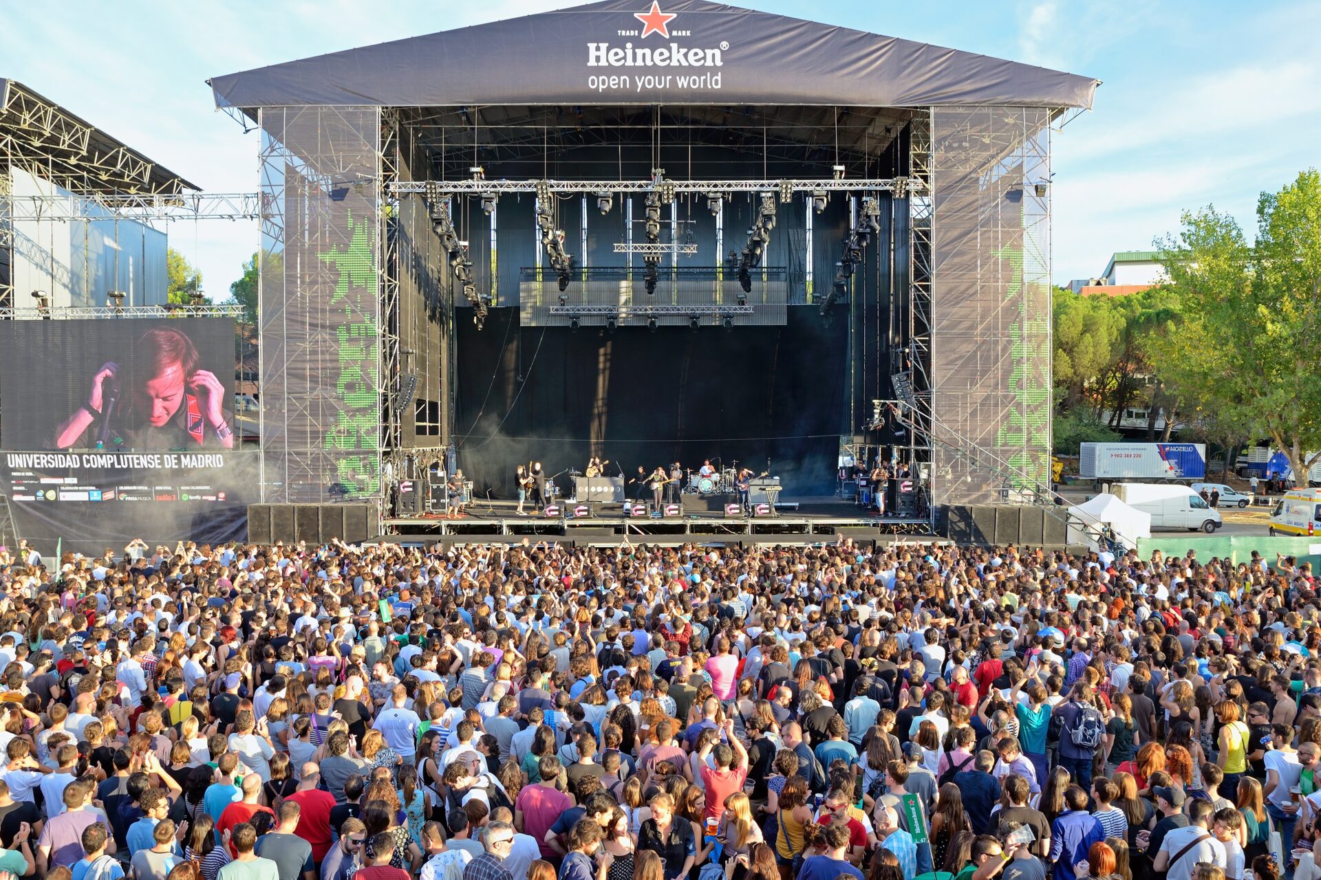 De voordelen van jetons op zomer festivals en events