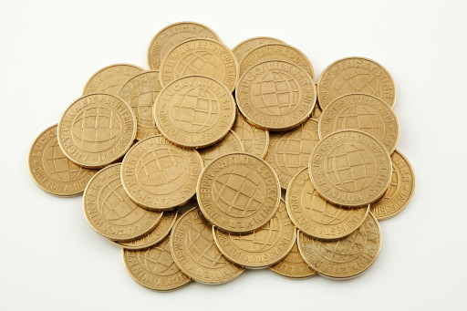 Aluminum bronze tokens