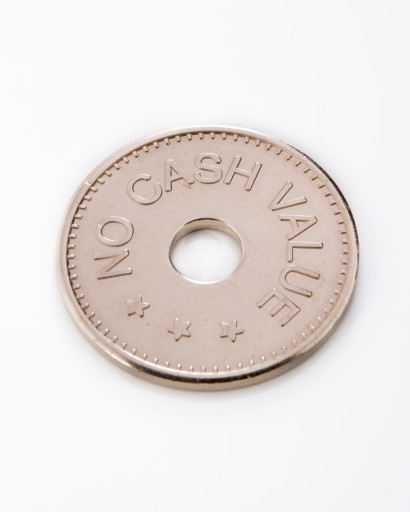 No Cash value token with central hole